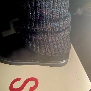 SO girls glitter sparkly Boots size 2,3,4